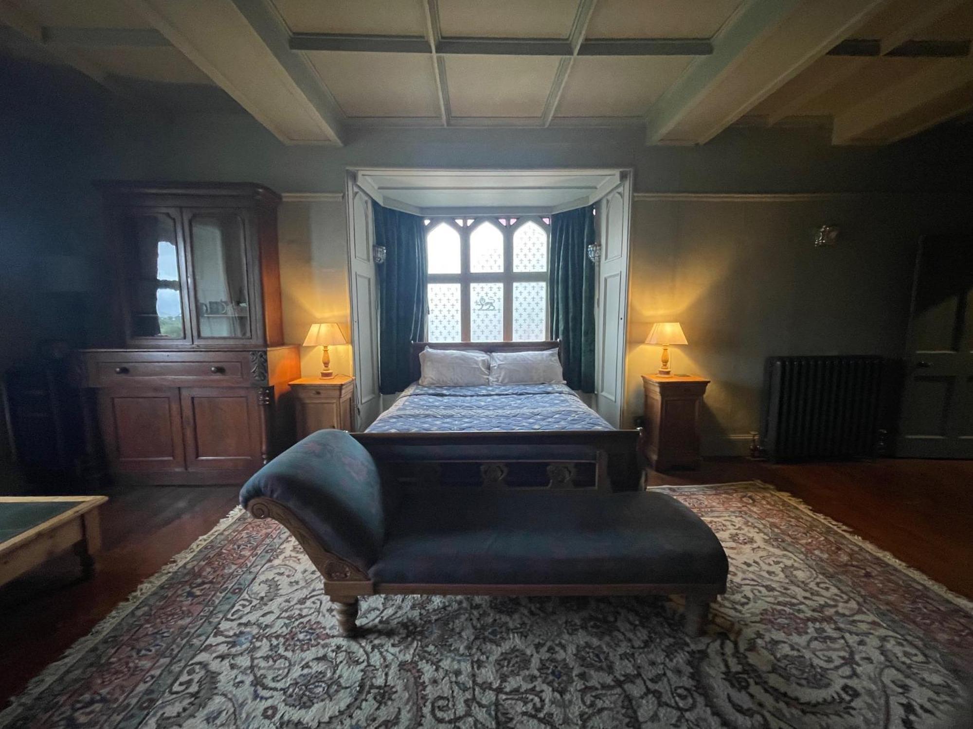 Llanerchydol Hall Suites Welshpool Bagian luar foto
