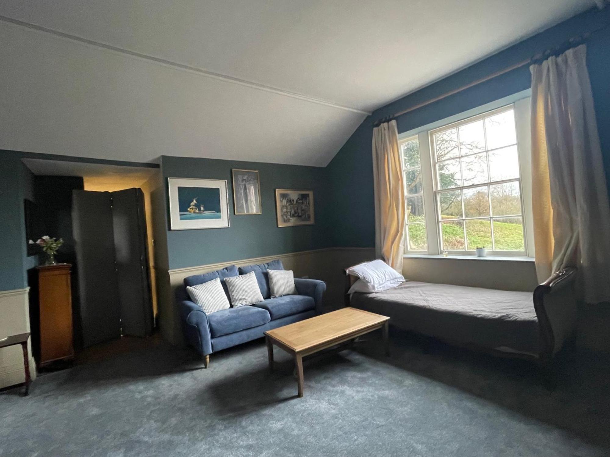Llanerchydol Hall Suites Welshpool Bagian luar foto