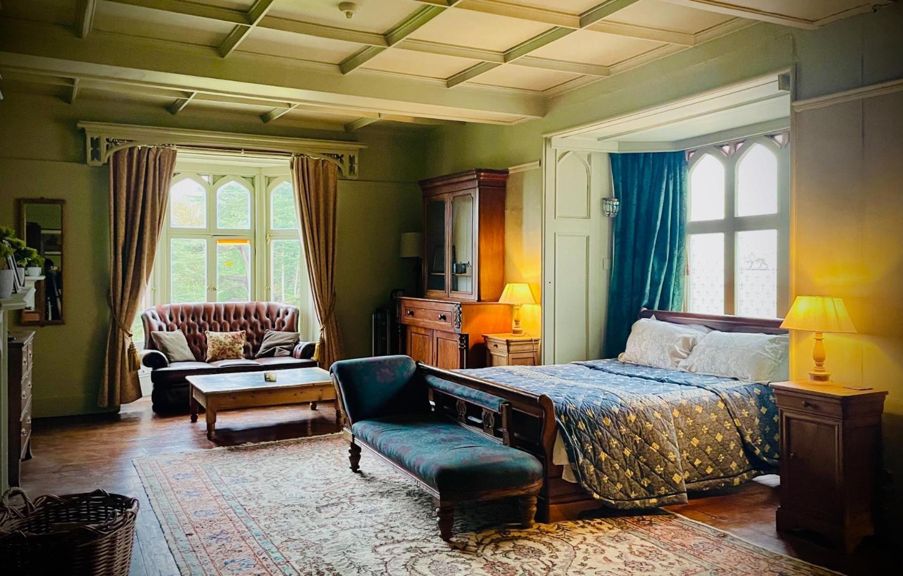 Llanerchydol Hall Suites Welshpool Bagian luar foto