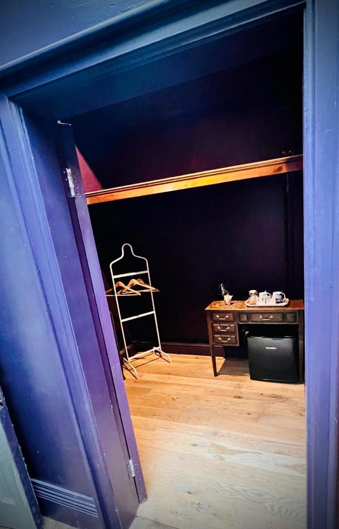 Llanerchydol Hall Suites Welshpool Bagian luar foto